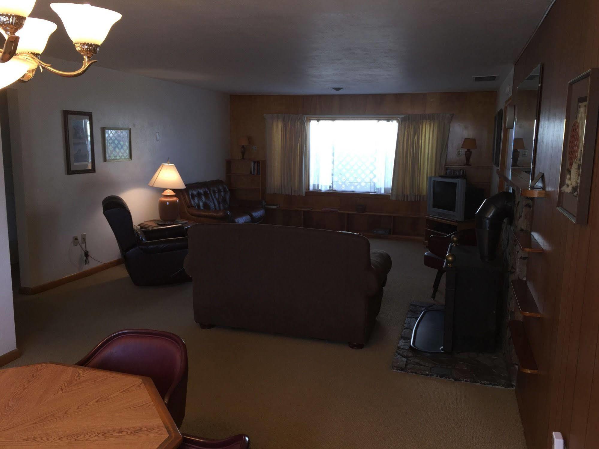 The Davenport Motel 외부 사진